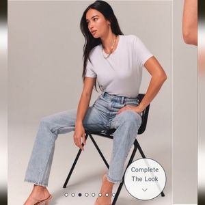 Abercrombie and Fitch The 90's Straight Ultra High-Rise Jeans Size 24 inch Waist